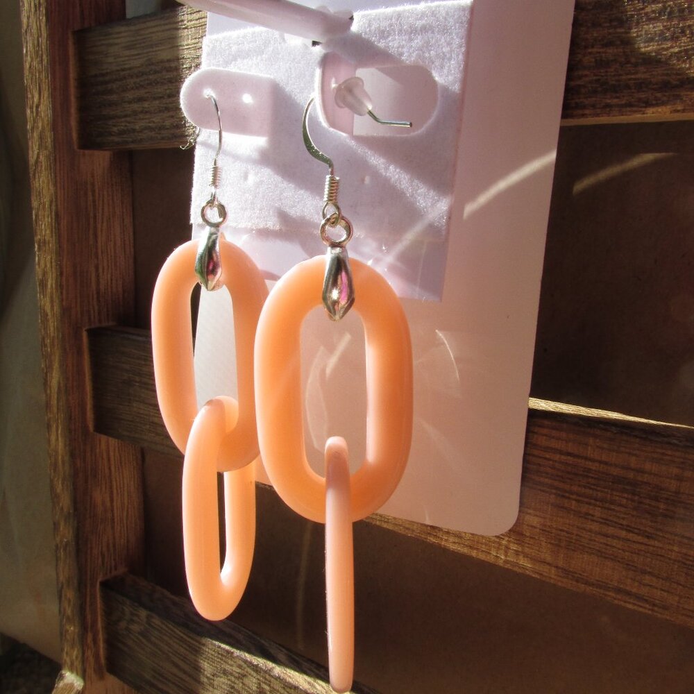 NEW Silver Plated Peach Double Link Earrings